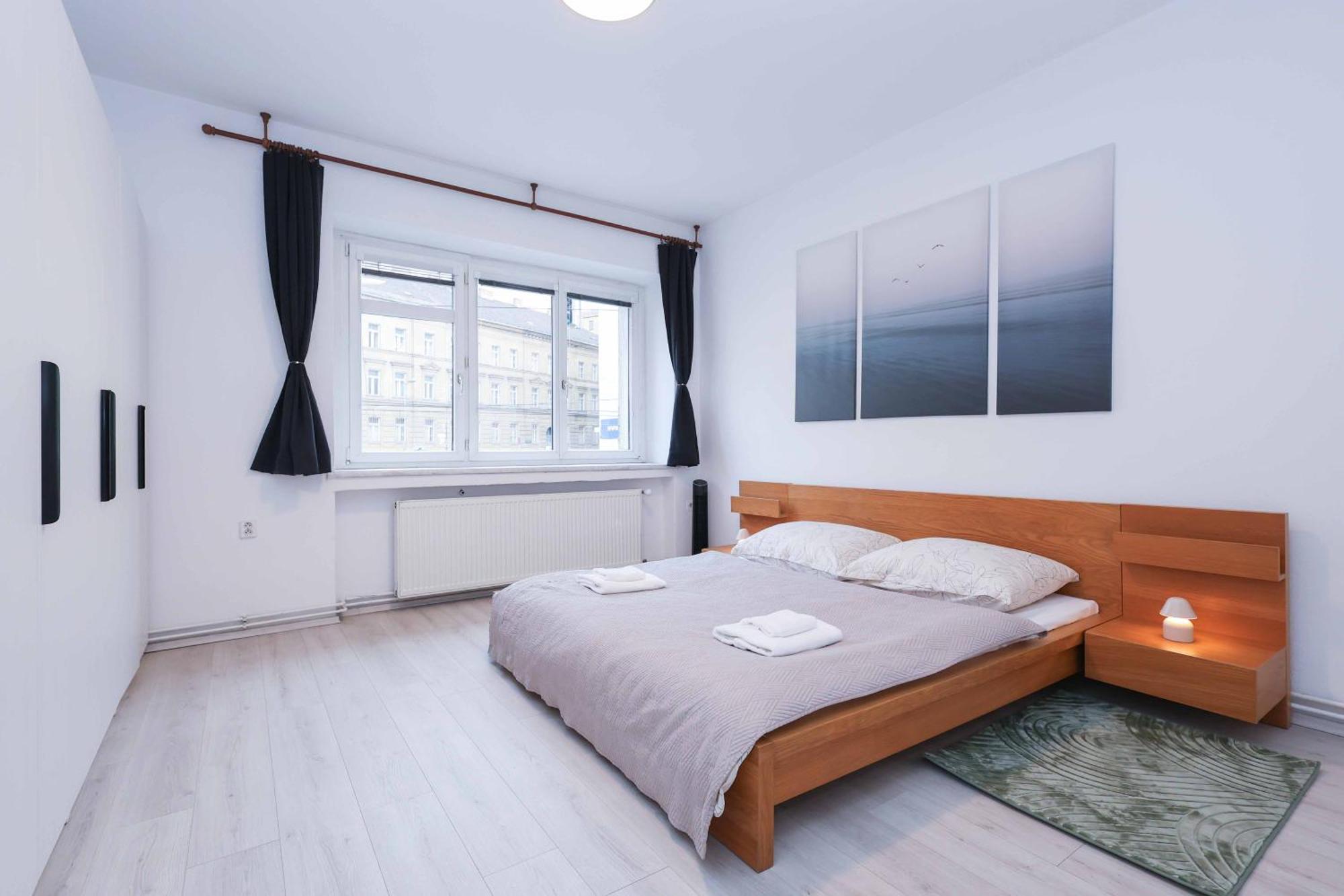 Ferienwohnung Charming Old Town Family Retreat Pressburg Exterior foto